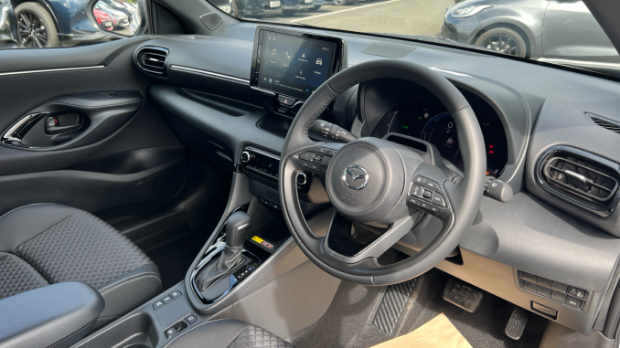 Mazda 2 Hybrid 1.5i Hybrid Homura 5dr CVT Hybrid Hatchback - Image 11